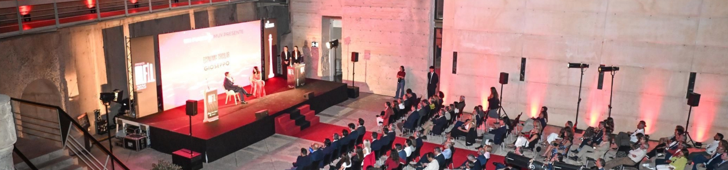 IMED recibe el Premio Alfil a la Digitalización en colaboración con MindDen