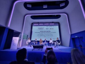 Mesa Keynote: Innovación a través de los datos y el talento | MindDen